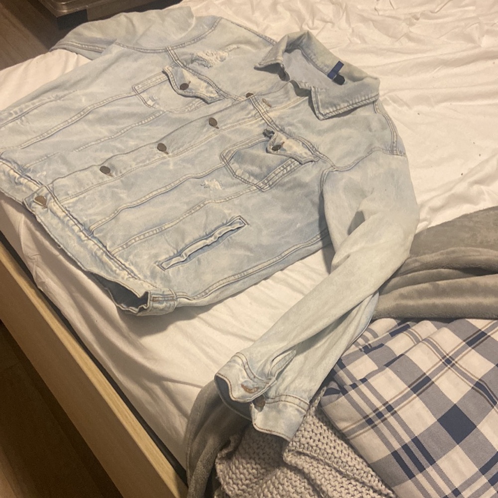 Distressed denim jacket - Picture 2 of 2